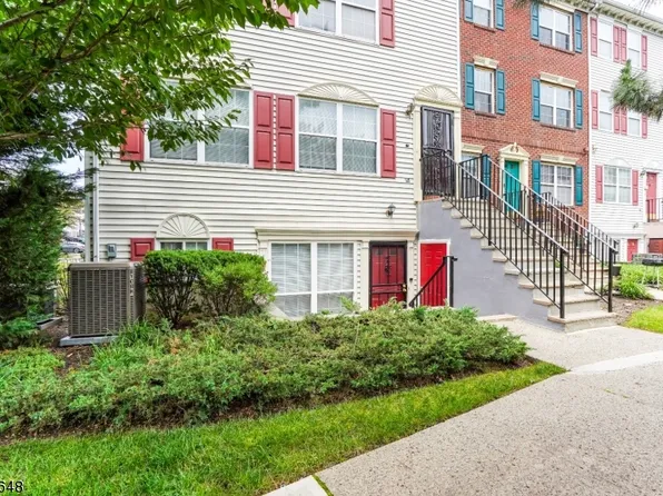 79 Marrow St, Newark City, NJ 07103