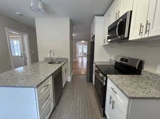 9 Ureco Ter, Worcester, MA 01602