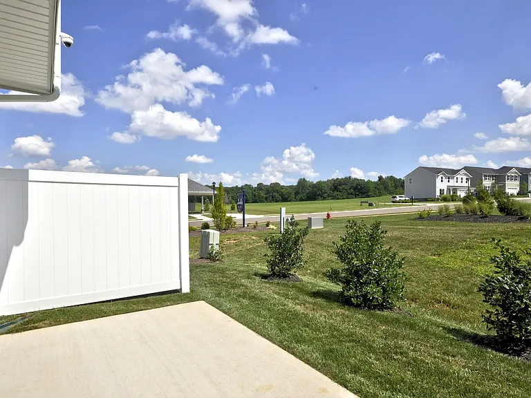 101 Bullpen Ct #F — Photo 47