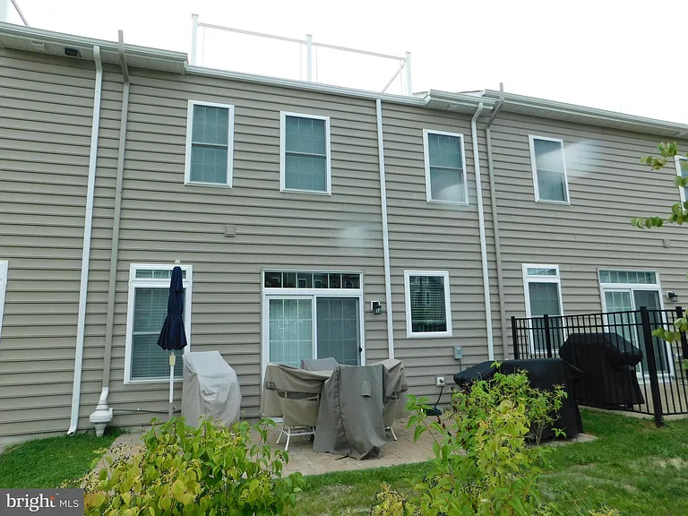 16740 River View Cir — Photo 21