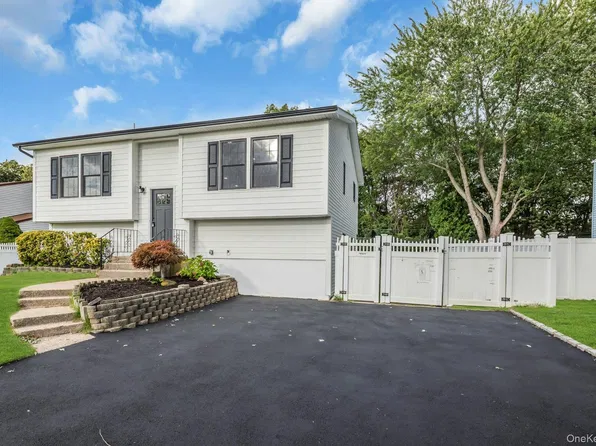 64 Skylark Drive, Holtsville, NY 11742