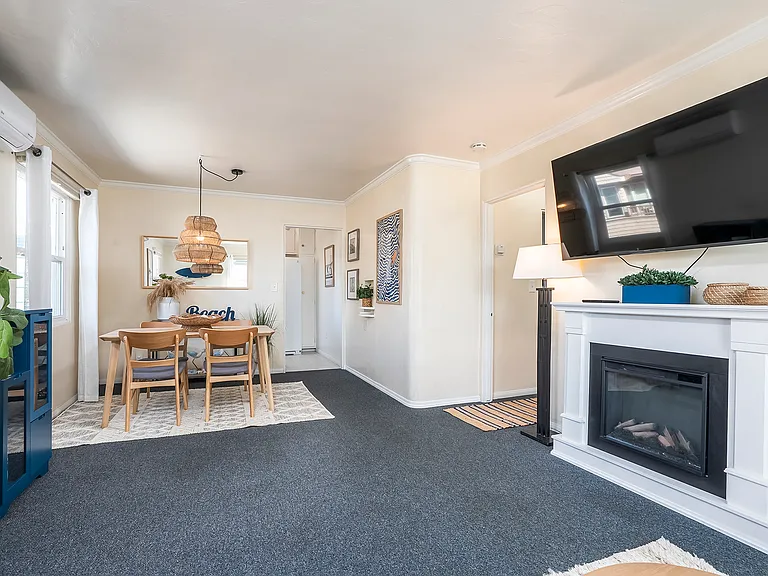 2827 Bayside Ln — Photo 10