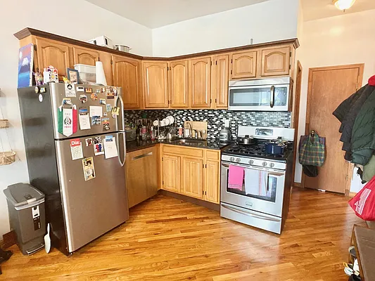 Rented by Corcoran | media 15