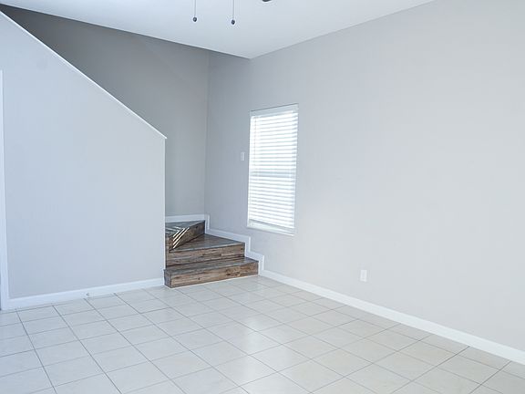 4th image of 8501 Michigan Ave #1