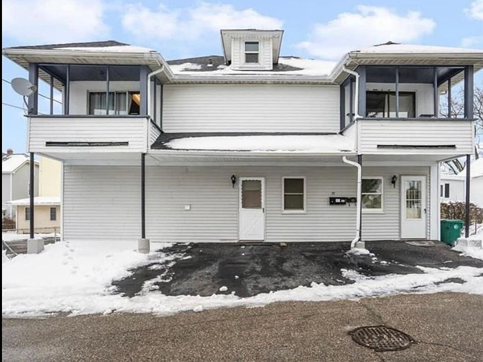 Nice apartment on a quiet street. 1 bedroom unit with 1off street parking space for small car/SUV and on street parking directly across. Parking hasn_t been a problem.