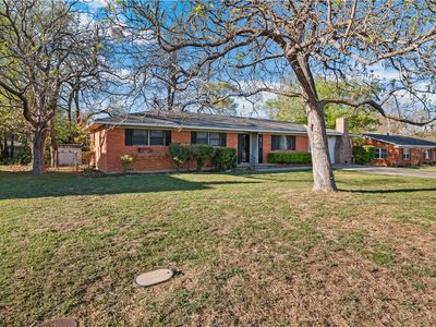 8817 Oakdale Dr, Woodway, TX, 76712