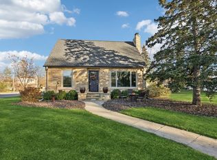 145 11th Ave N, Hopkins, MN 55343