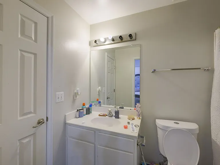 601 Crossover Ct — Photo 46