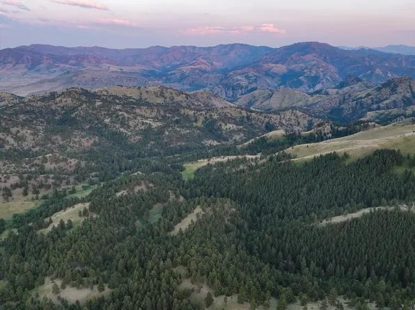 Nhn Prewett Creek Ln, Cascade, MT 59421