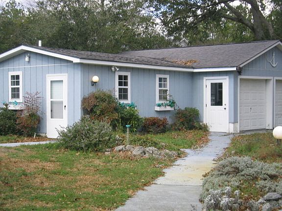 4th image of 386 Beacon Ln