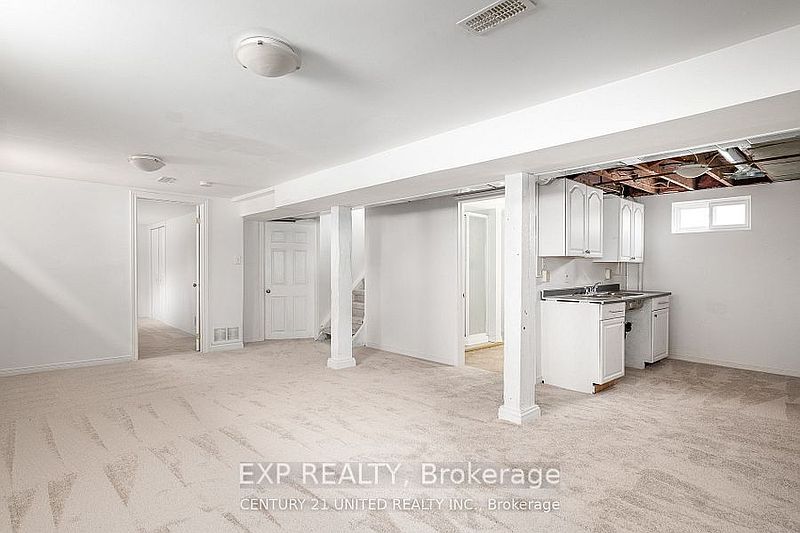 Peterborough House for rent - 5 Bedrooms — photo 28