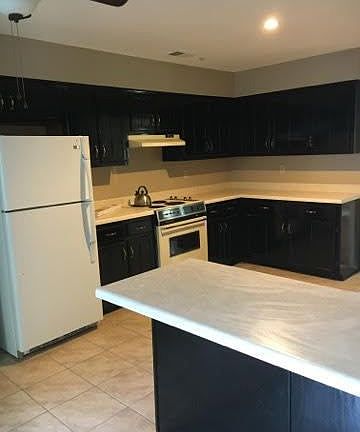2nd image of 5372 Pear Dr