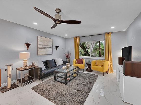 2nd image of 1920 NE 1st Terrace #214H