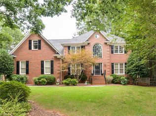 1128 Maremont Ct, Matthews, NC 28104
