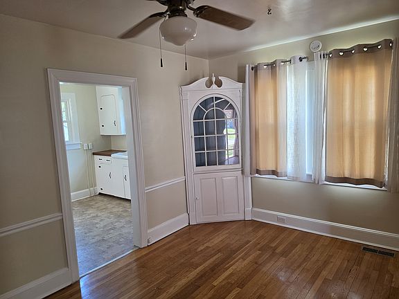 4th image of 419 Virginia Ave