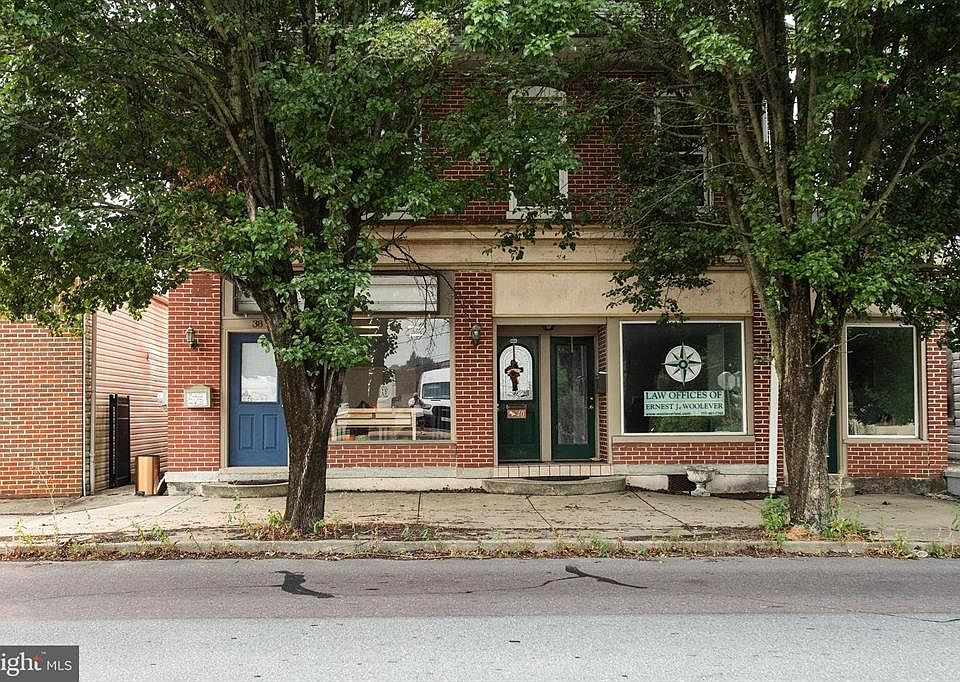 1st image of 40 W Main St