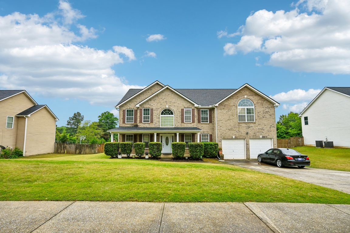 Fieldstone Dr-S2904-001.jpg
