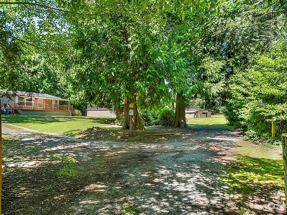 3rd image of 3170 Sante Fe Court