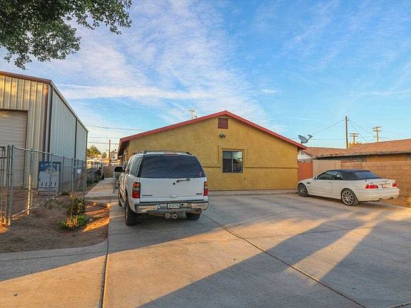5th image of 304 W Cano St