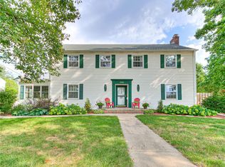 703 12th St, Ames, IA 50010