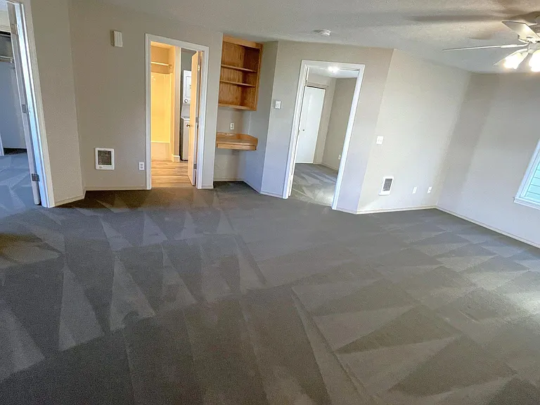 12003 SE Oak St #3 — Photo 2