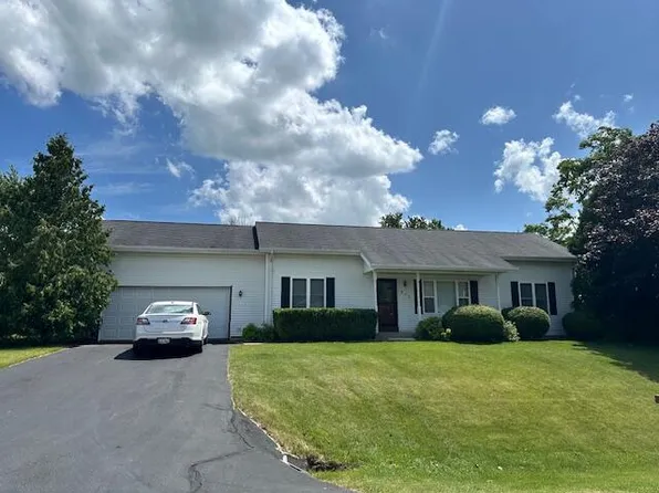 517 Oak Ridge DRIVE, Darien, WI 53114