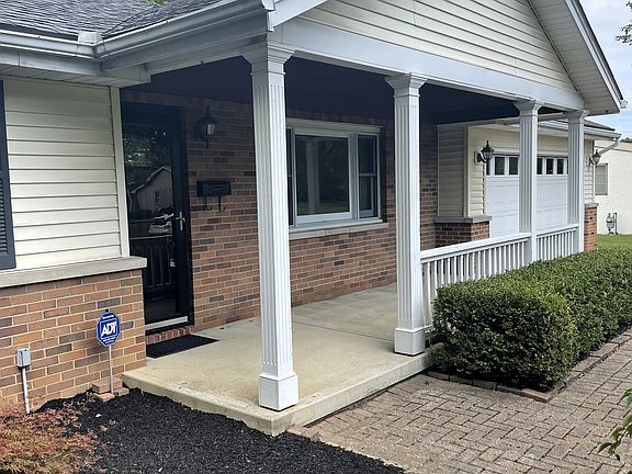 3rd image of 1452 Westminster Dr