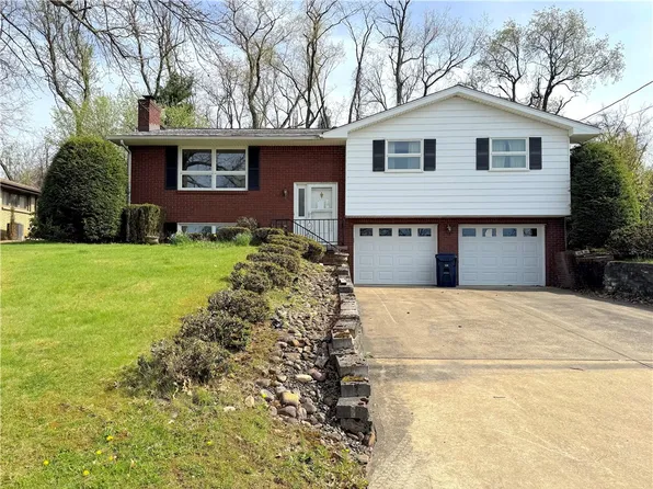 3 Sunbirch Dr, Jeannette, PA 15644