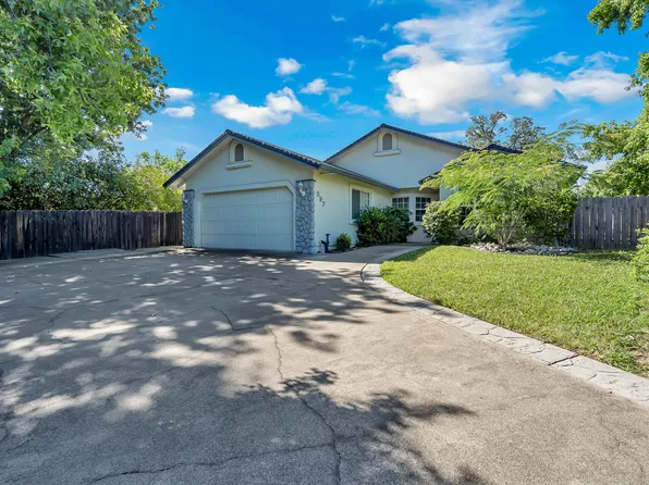 597 Martinique Cir, Redding, CA 96003