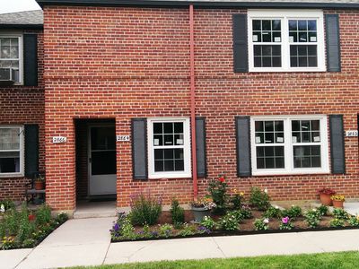 2864 N Jasmine St, Denver, CO, 80207