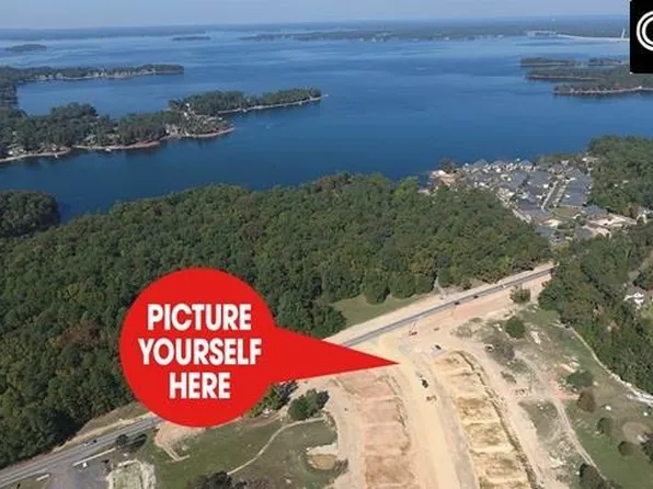 209 Village Green Way, Lexington, SC 29072