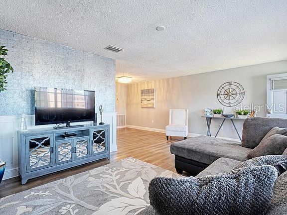 3rd image of 5660 80th St N Unit A301