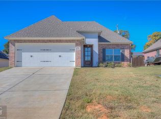 4554 Cherry Creek Rd, Shreveport, LA 71107
