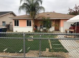 809 E Riverside Dr, Madera, CA 93638