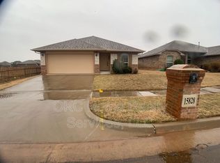 15828 Sonador Dr, Edmond, OK 73013