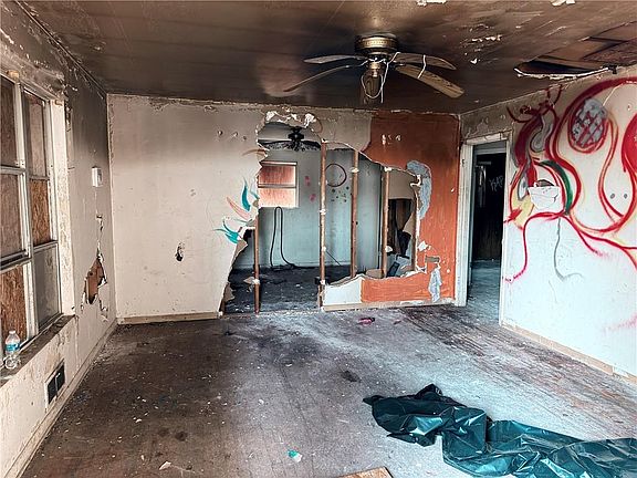 4th image of 5475 Stonewall Tell Rd