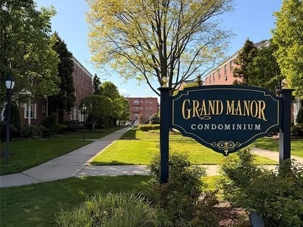 241 Johnson Ave #M2, Hackensack, NJ 07601