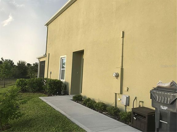 3rd image of 456 Arbor Lakes Dr