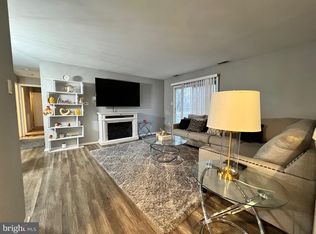 328 Surrey Ct, Sewell, NJ 08080