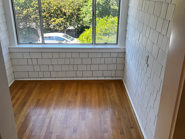 2521 Ashby Ave — Photo 12