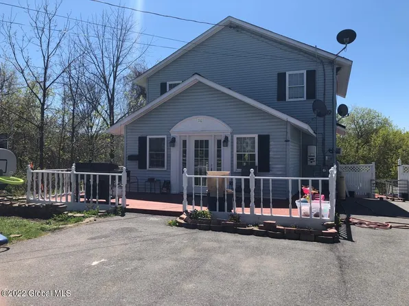 26 Saint Clair Street, Ticonderoga, NY 12883