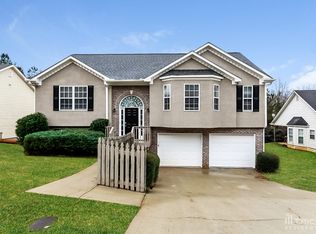 665 Castlebrooke Way, Lawrenceville, GA 30045
