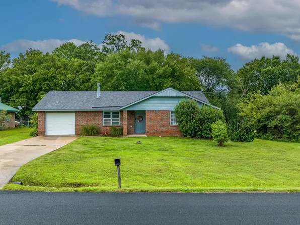 604 N 4th St, Jay, OK 74346
