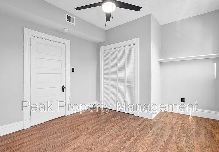 2901 Ellwood Ave #2 — Photo 10