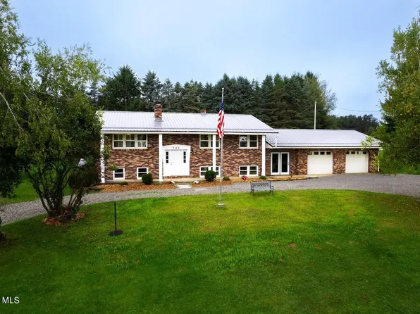 705 Raspberry Rd, Clymer, PA 15728