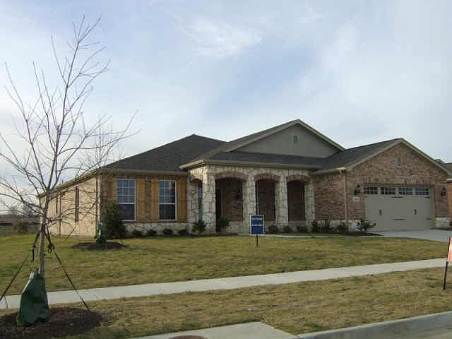 1st image of 894 Carrington Greens Dr