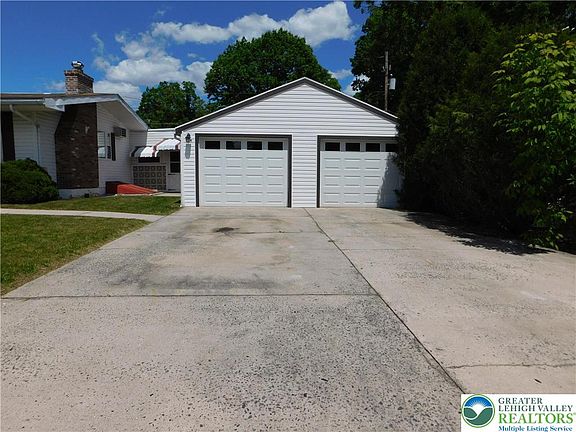 3rd image of 114 Cumberland Ave