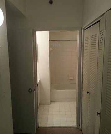 4th image of 19501 E Country Club Dr #9106