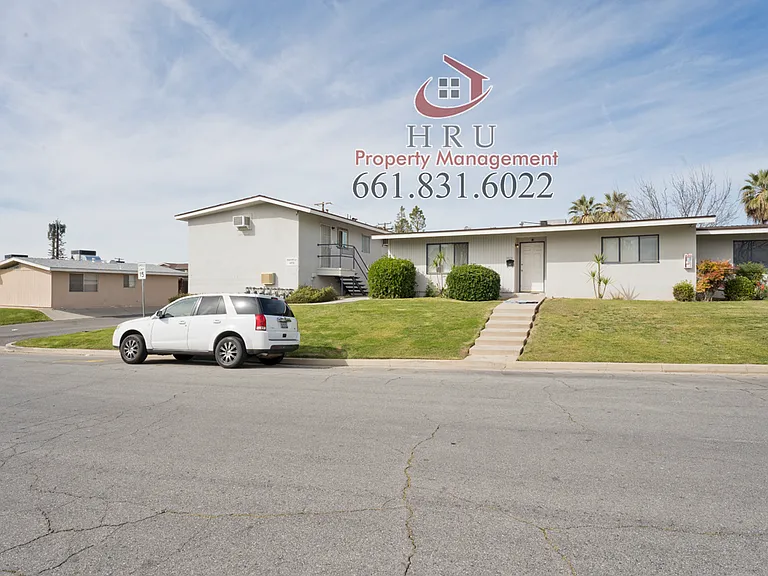 1000 Princeton Ave #1000 — Photo 13