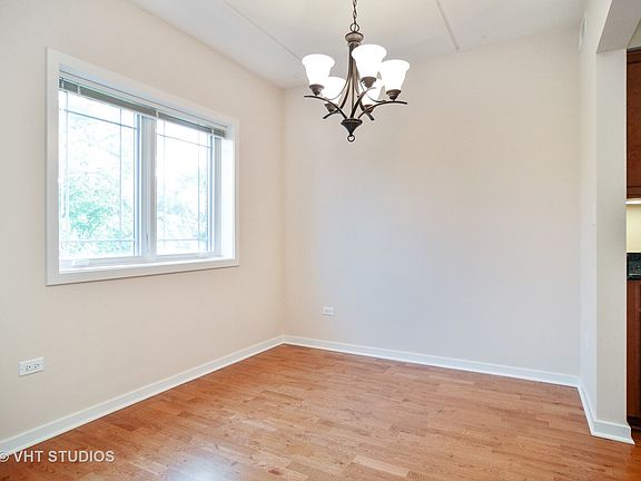 4th image of 5588 N Lincoln Ave APT 308